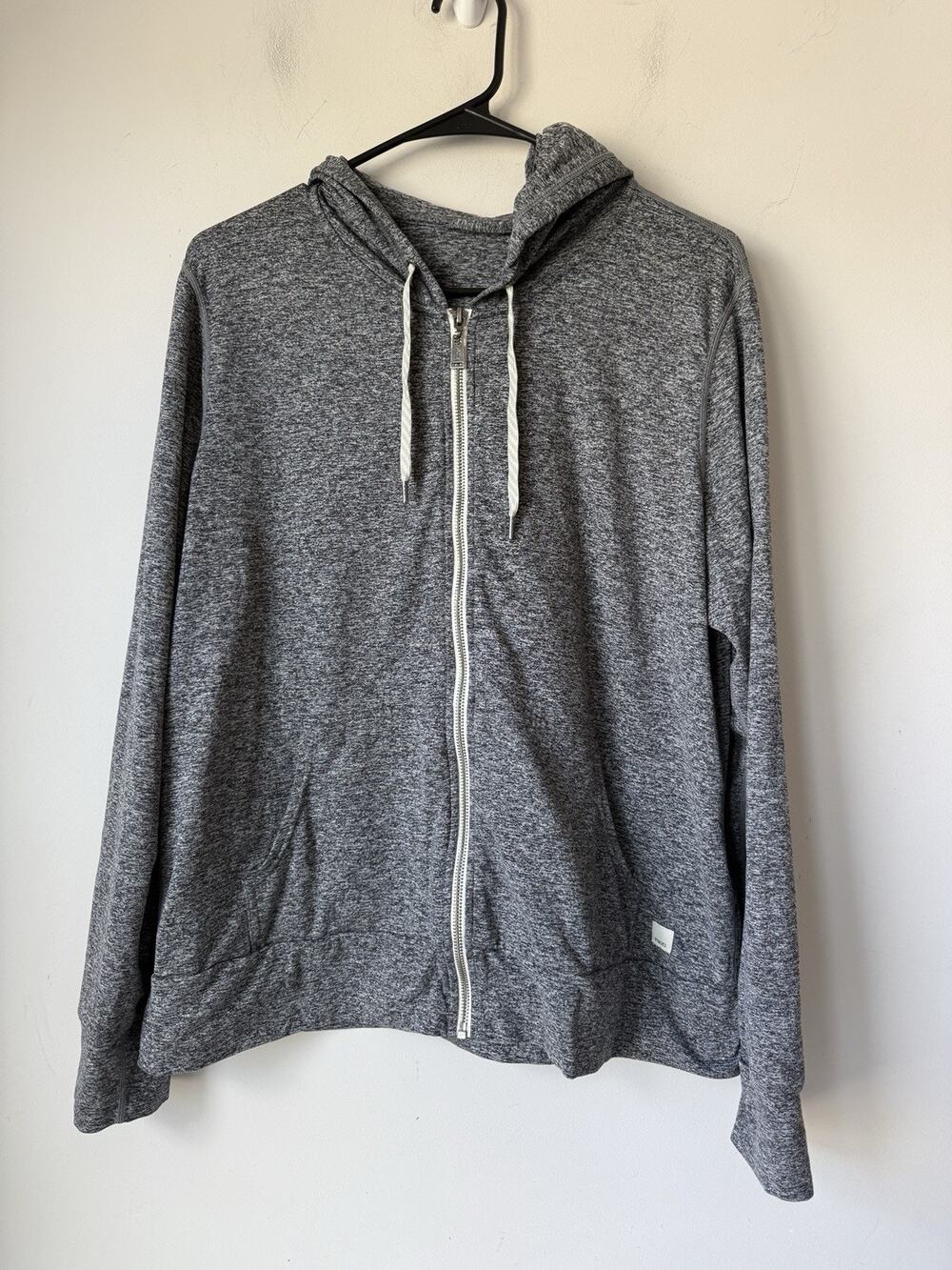 Vuori Halo Performance Hoodie 2.0 Women Sz XL Heather Gray Full Zip Sweat Jacket